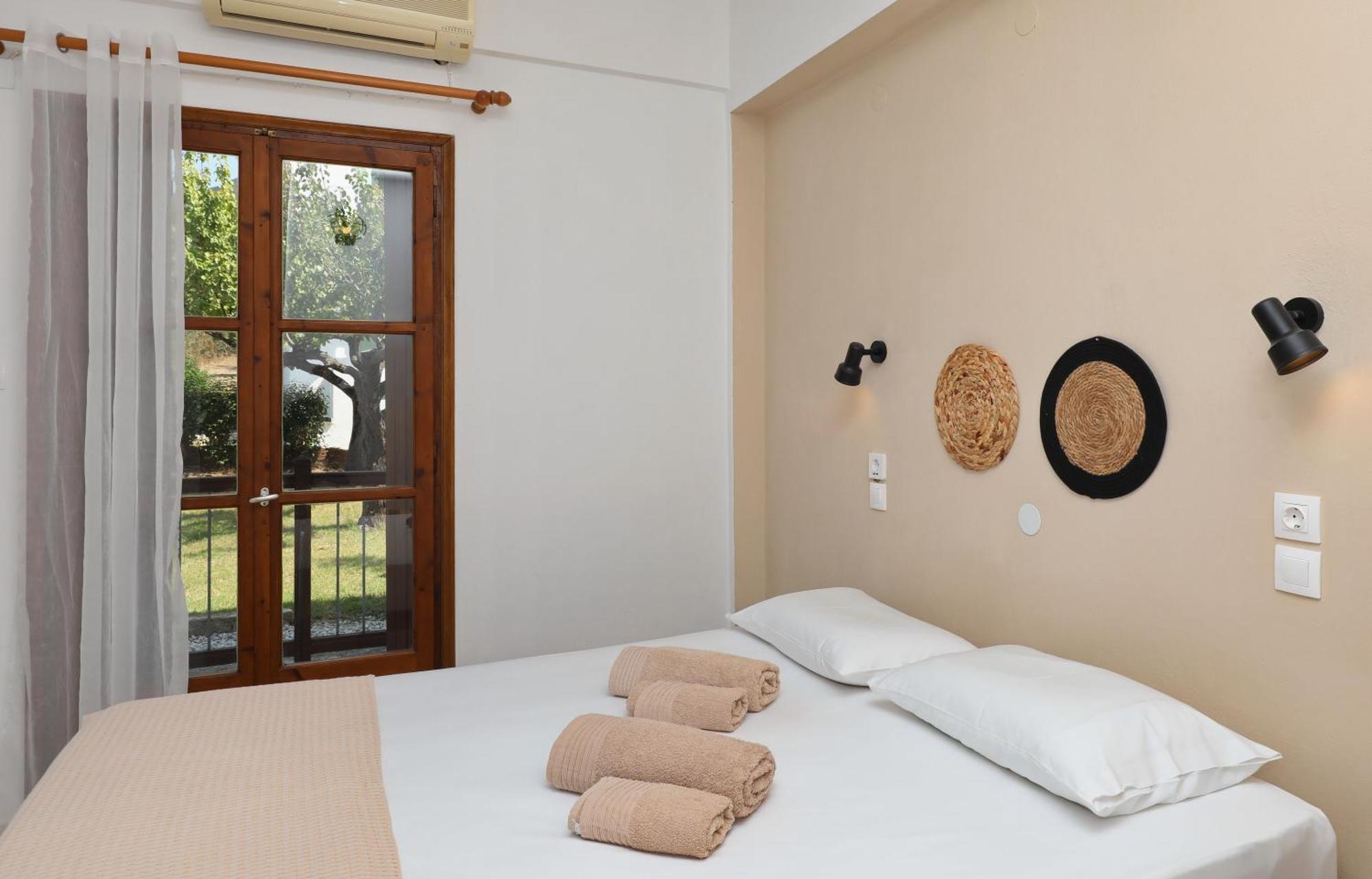 Skopelos Evergreen Apartments Stafylos Esterno foto